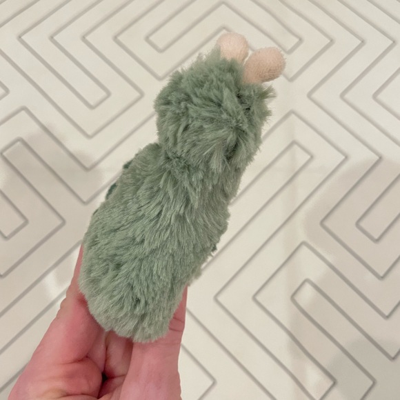 Slumberkins Snail Stuffed Animal - Picture 7 of 7